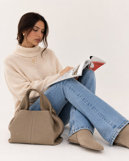 The Éloise Taupe, Refined Modern Elegance